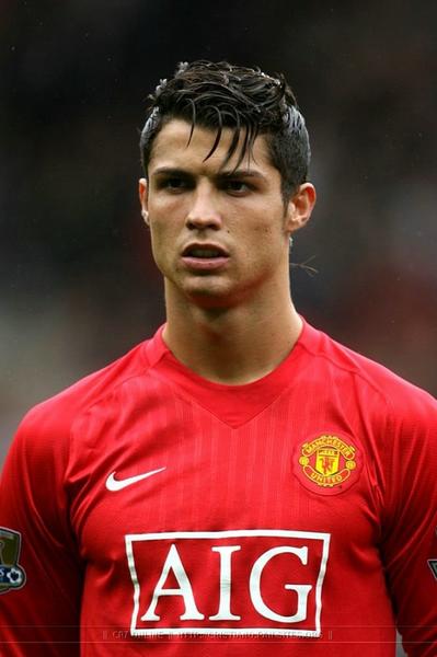 El portugues que se a robado la mirada de todos